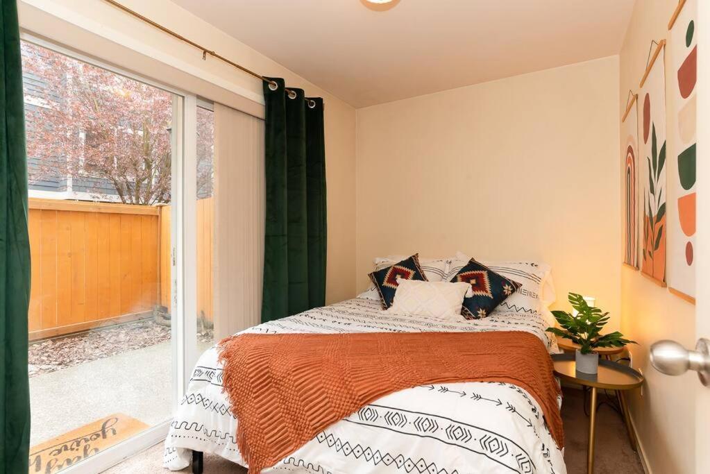 Snug Suite Near Greenlake! Seattle Exterior photo